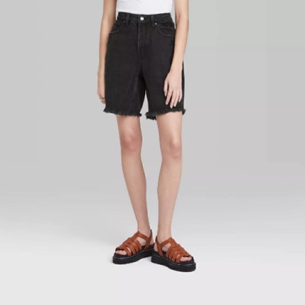 Wild Fable High Rise Jean Shorts Black Bermuda cut off Size 12 / 31” Waist NWT